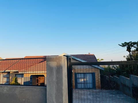 Ha-Dzibs backpackers accommodation