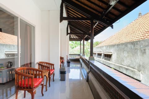 Urbanview Hotel Rasa Sayang Inn Tanjung Benoa Bali