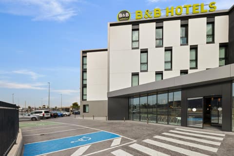 B&B HOTEL Alicante Aeropuerto, 