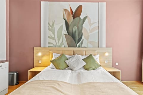 Dependance Rooms I 6 Mins to U6 Alser Straße I Self Check In, 