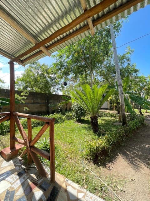 Zanzllywood Uroa Beach Apartments