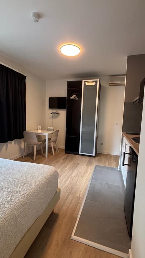 Aramis Studio Hotel, 