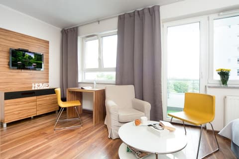 ActivPark Apartments, 