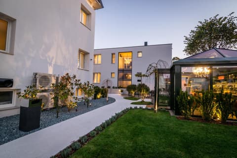 Resort Beatrice - Luxury Apartments - Pool & Sauna & Parking