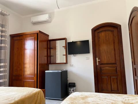 Mikhaila Guest House