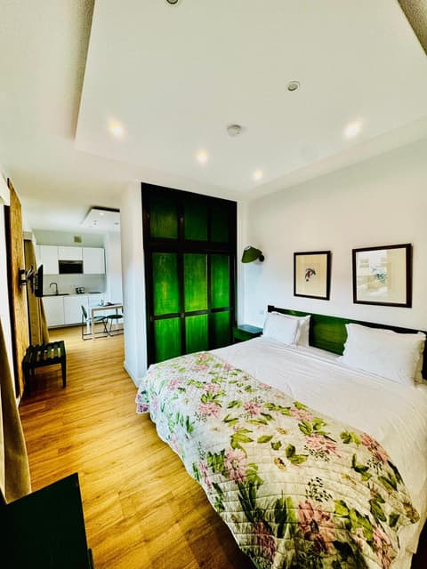 VALE MAR Guest