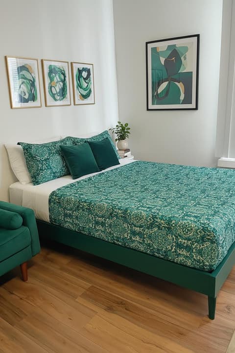 Exclusive Suites in MDR-Venice with Pool, GYM & HotTub