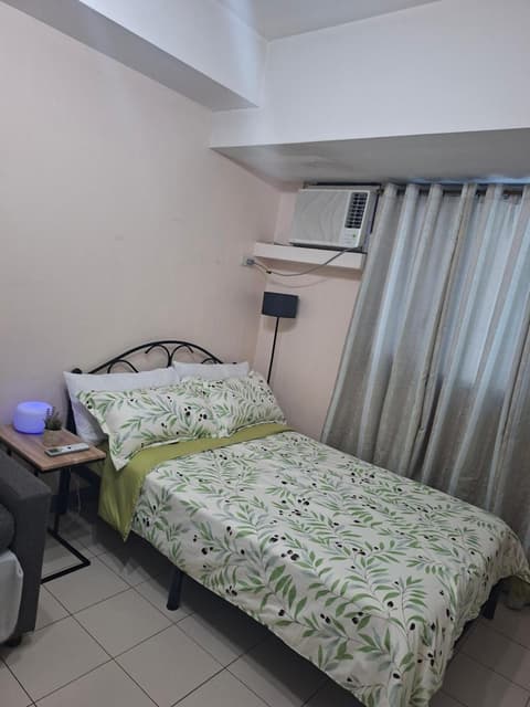 The Grand Towers Manila room 3102 T1