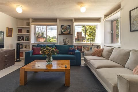 Casa Rosa by Domi Housing