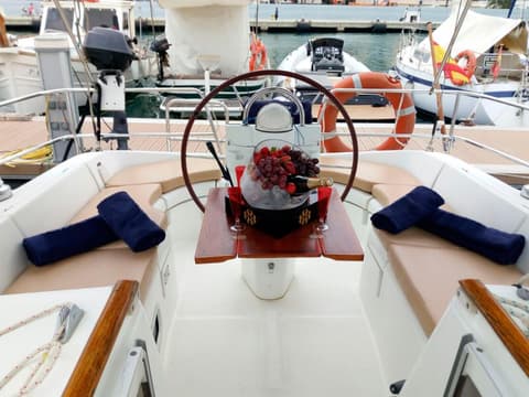 Catamarán y Velero I Centro de Ibiza