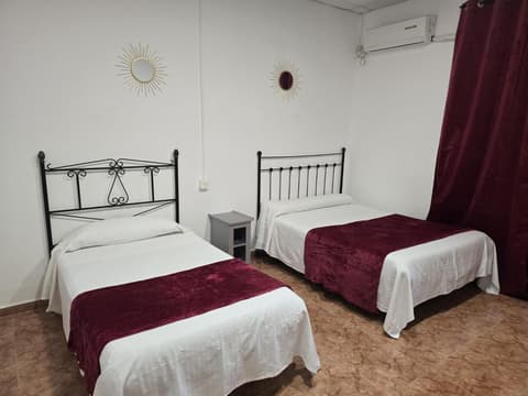 ROOMS Los MONTES