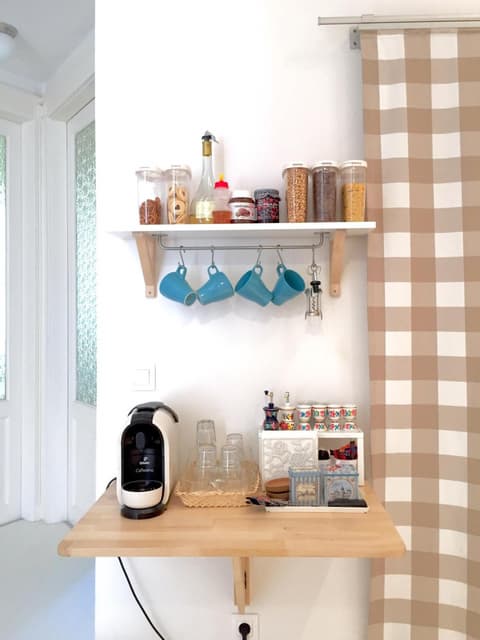 Hello Puli Parliament, 