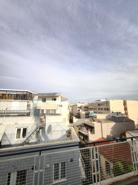 Athens Commercial Premium