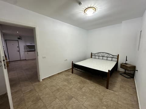 Private Entrance Cozy Studio