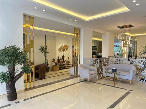 Mass Paradise Hotel