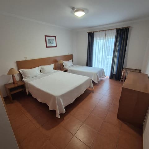 Apartamentos Turísticos Vila Praia