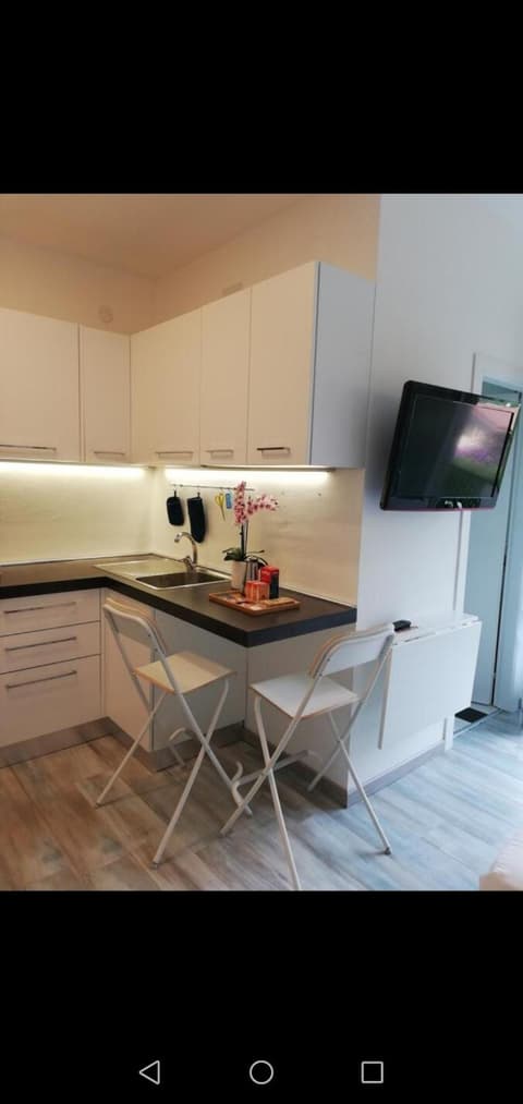 Villa Alba Residence two units near Vittoriale & Beach