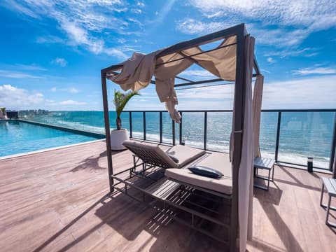 Art Studio - Praia de Armação - Unid 108