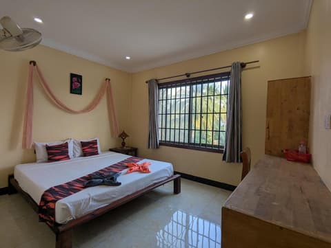 Blue Diamond Hostel