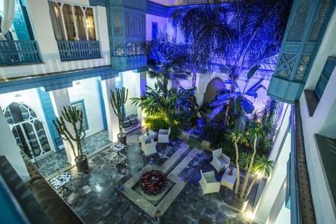 Riad Le Perroquet Bleu Suites & Spa