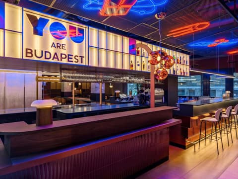 You Hotel Budapest - Handwritten Collection