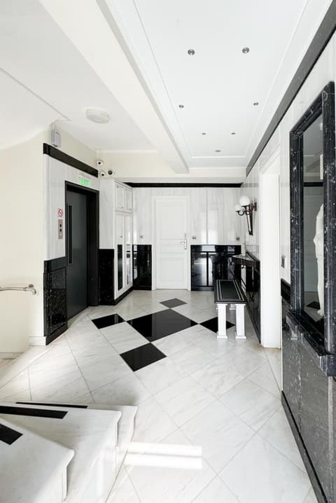 NOHO Boutique Koukaki , premium living