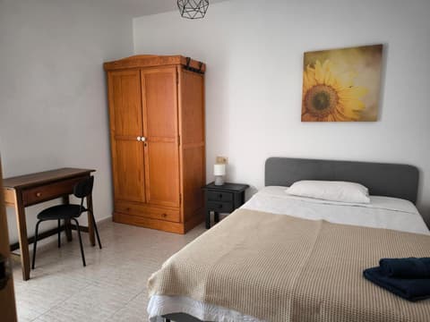 Acogedoras Habitaciones Privadas zona Costera Wifi