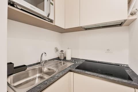 Aurora Garden Lodging - Rooms & Apartment