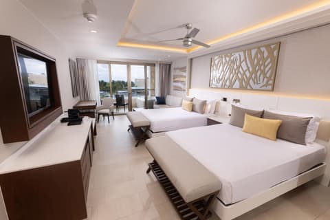 Royalton Riviera Cancun, An Autograph Collection All-Inclusive Resort & Casino