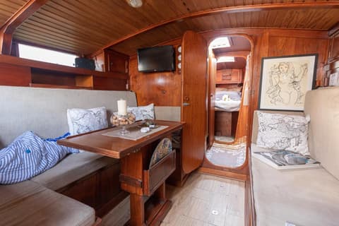 Quo Vadis Yacht in Bisceglie Harbor