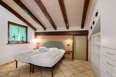 Au Petit Chevrot - Classic