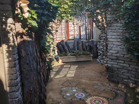 The Art Guesthouse