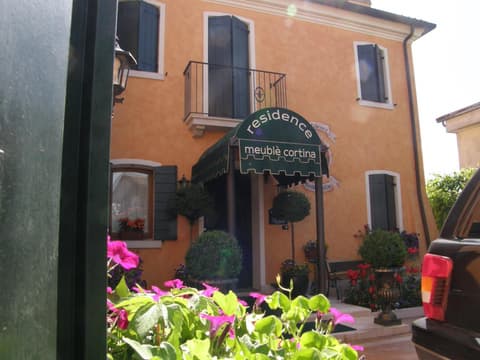 Residence Meuble' Cortina