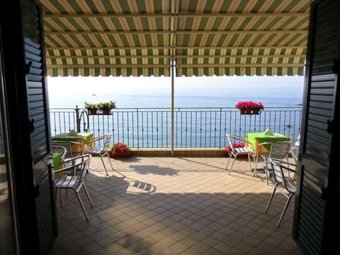 B&B Miramare, 