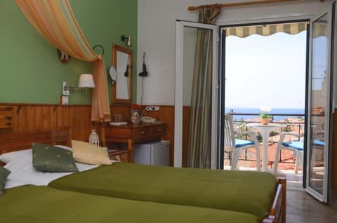 Samaina HOTEL