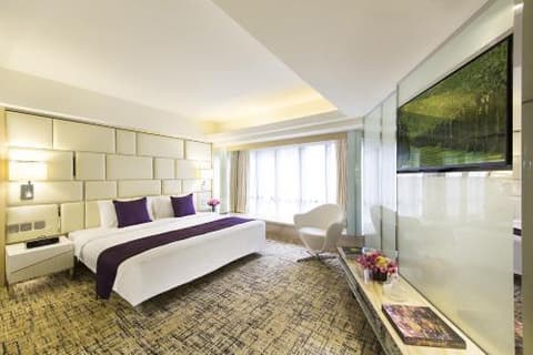 Regal Oriental Hotel 富豪東方酒店
