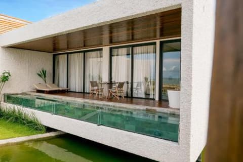 Nanii Hotel