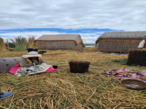 3-Day Private Lake Titicaca Community Experience: Luquina, Uros & Taquile