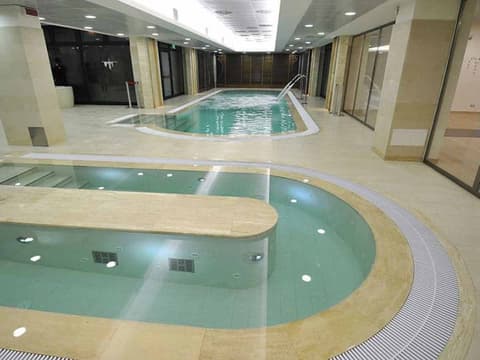 Spa e benessere privati di 2 giorni a Firenze: classica esperienza nel patrimonio storico e nelle grotte naturali