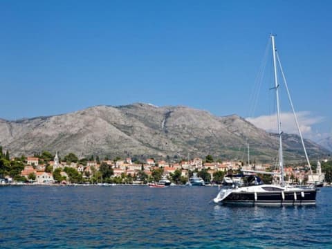 Entdecken Sie die versteckten Juwelen von Split, Mostar, Medjugorje und Dubrovnik, Selbstfahrer