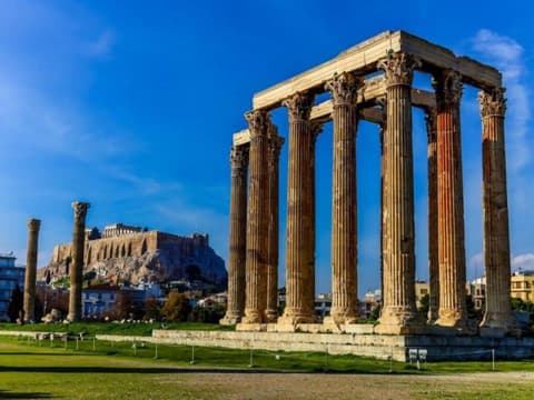 El sueño de la Grecia clásica, Guia Español