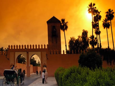 Circuit Privatif : villes impériales en riads de charme - 9 nuits / 10 jours ( Petit Déjeuner )