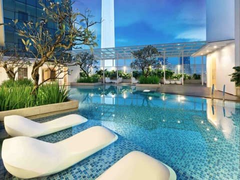 Évasion Malaisienne – De la Ville à la Mer