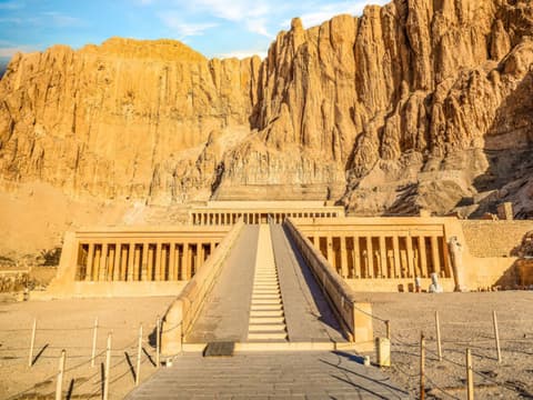 Treasures of Egypt: Cairo, Alexandria, Luxor & Red Sea Escape