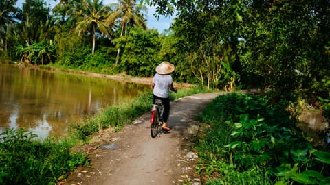 Vietnam Classical & Sapa (LOW COST)