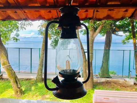 SARO LAKE COUNTY KUMARAKOM