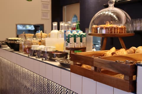 Real Residencia - Touristic Apartments (ex Real Suites Apartments), 