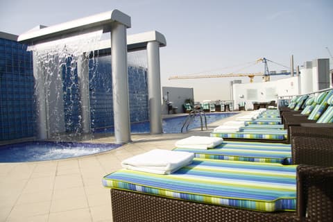 Holiday Inn Dubai Al Barsha