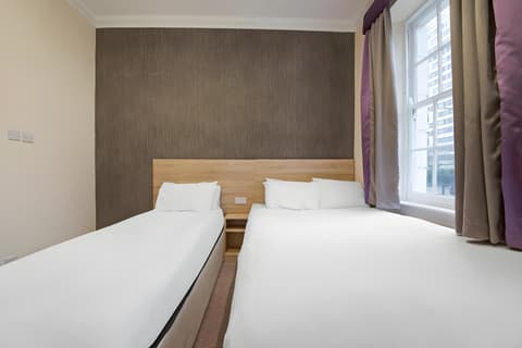 OYO 24 Sussex London Paddington
