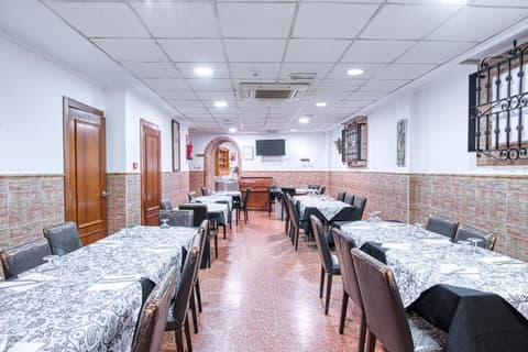OYO Hostal Nova Picanya, 